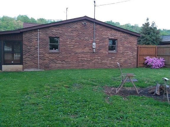 4th image of 782 High St