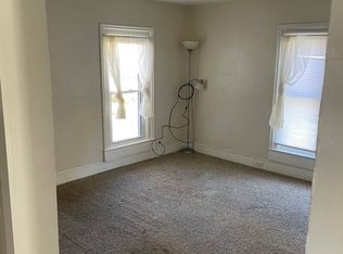 90 Prentice St APT 2, Lockport, NY 14094