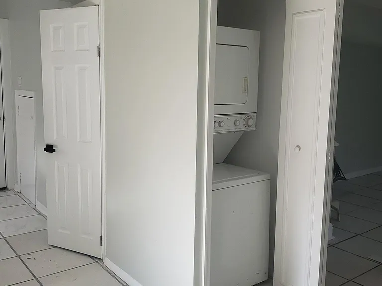 washer/dryer first floor