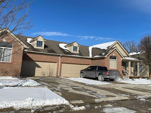 3rd image of 22605 Cass River Dr
