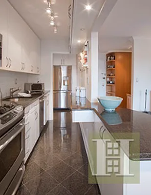 Sold by Halstead Real Estate | media 2