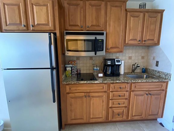 5th image of 2700 N Atlantic Ave #1403