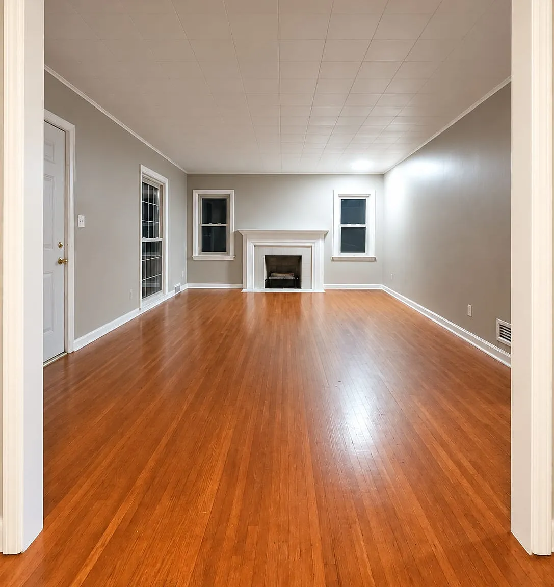 1437 N Jeanette Ave — Photo 2