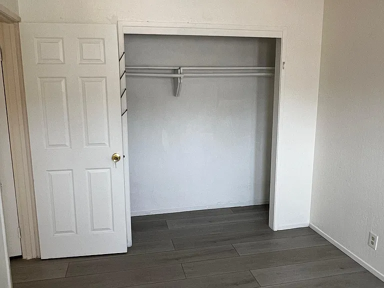 5269 Riverside Ave — Photo 10