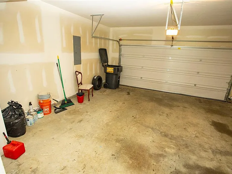 141 Westin Way — Photo 40