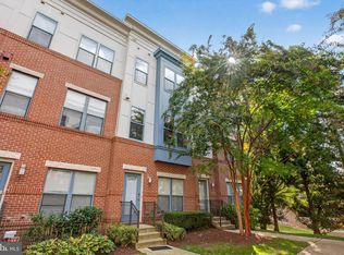 12167 Waveland St #301, Fairfax, VA 22033