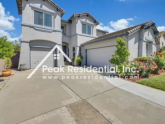 2nd image of 1929 Bastona Dr