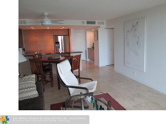 4th image of 1800 N Andrews Ave APT 8A