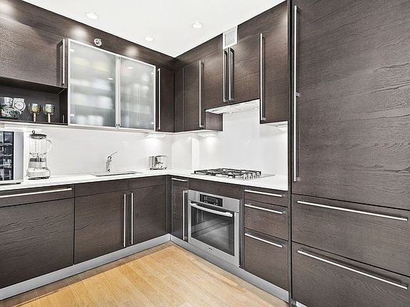 2nd image of 464 W 44th St APT 4J