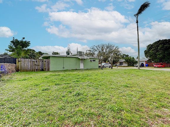 3rd image of 2151 N 68th Avenue