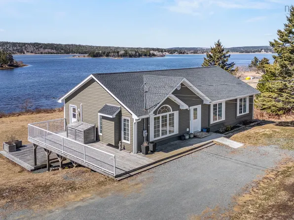 28 Morgans Lndg, Halifax, NS B0J 2L0