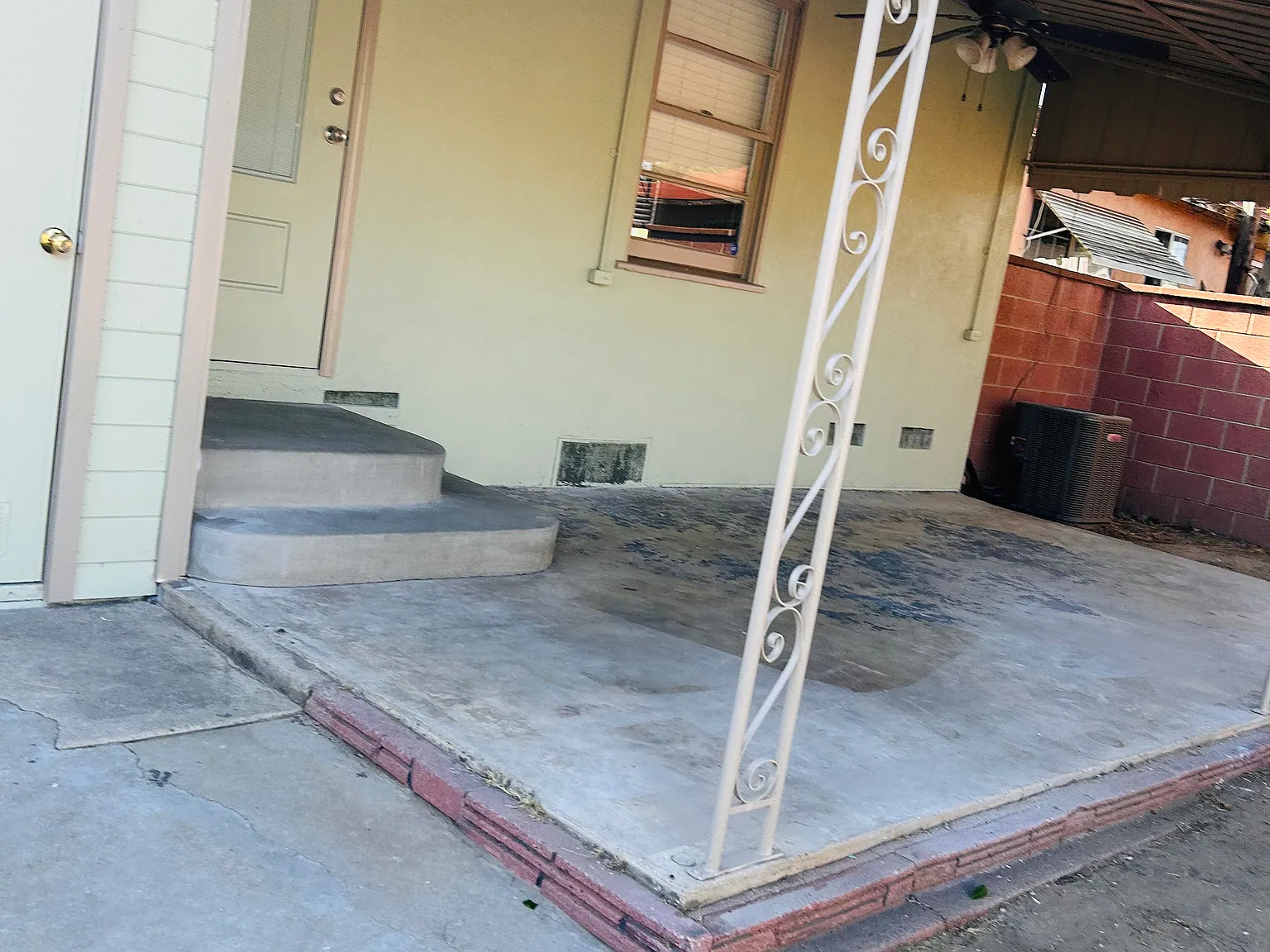 2 bed, 980 sqft, $3,300 — Photo 4