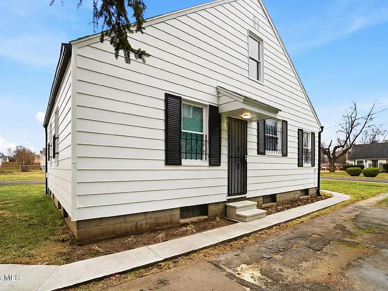 724 Brookley Blvd — Photo 41