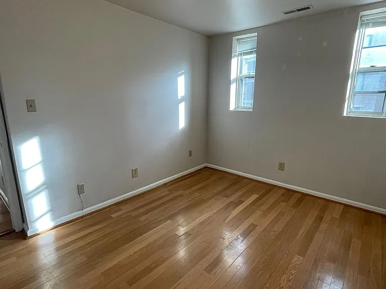 1133 13th St NW #6E — Photo 6