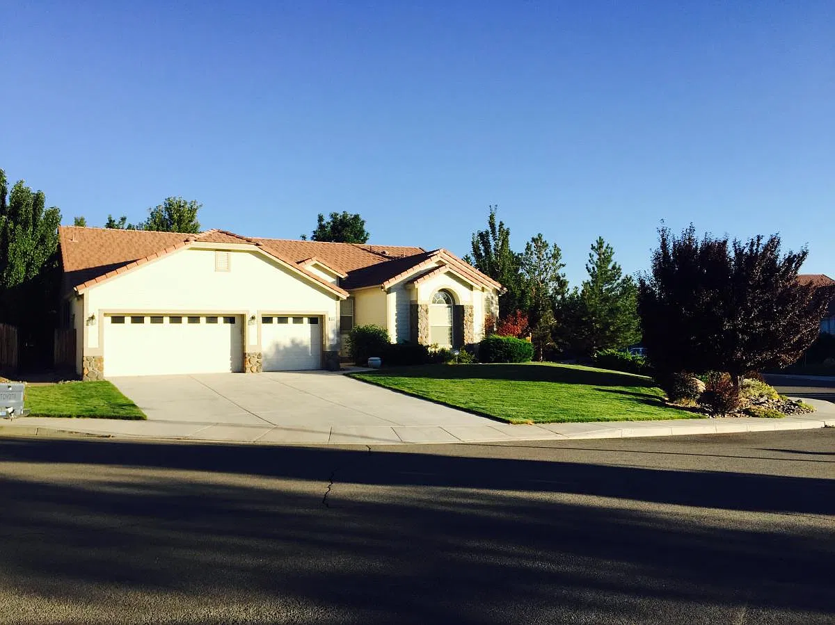 5550 Barcelona Court — Photo 1