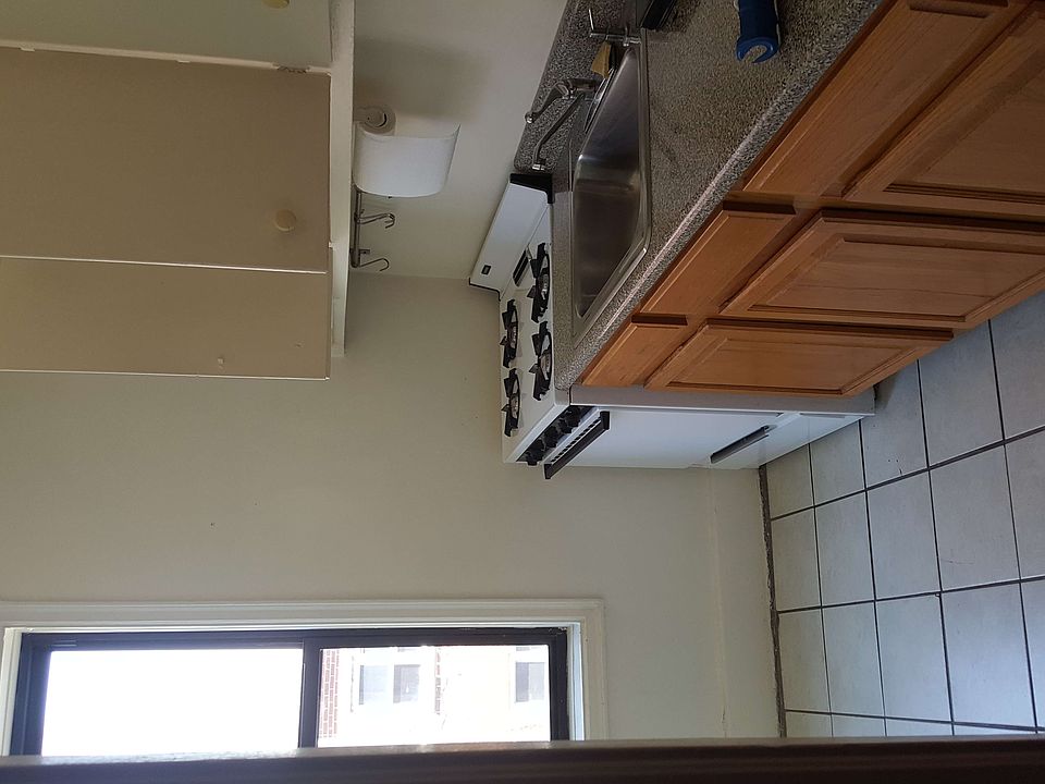 1st image of 3146 45th St APT 3D