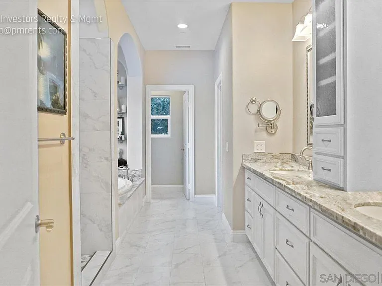24119 Barona Mesa Rd — Photo 16