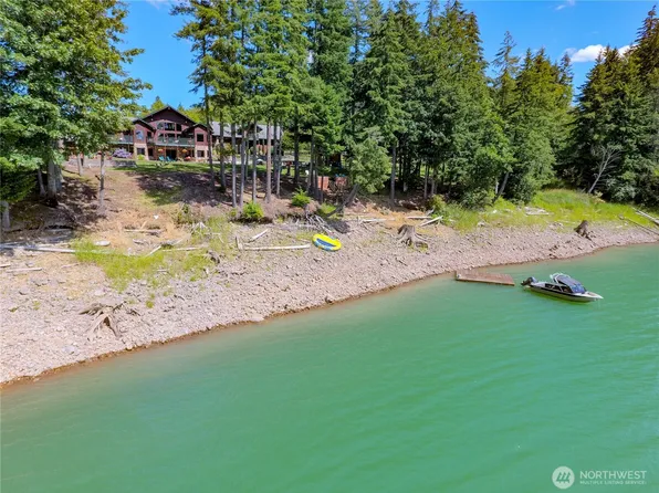 51804 Wanda Road E, Eatonville, WA 98328