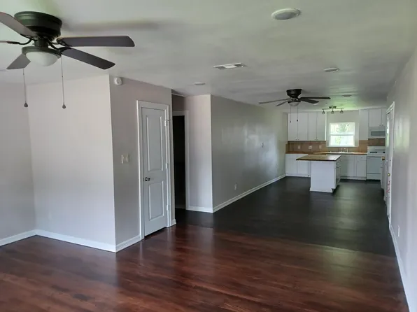 1038 Zoe St, Houston, TX 77020