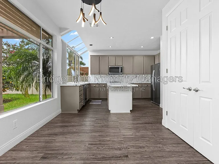 953 Gallery Dr — Photo 19