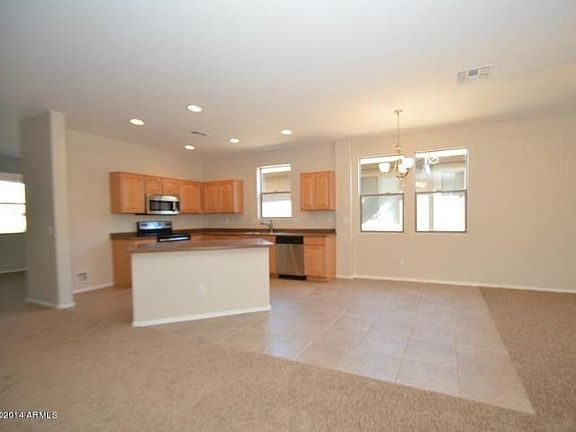 4th image of 3113 W Dunbar Dr
