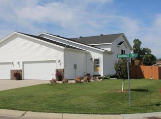 801 Woodbridge Cir, Dilworth, MN 56529