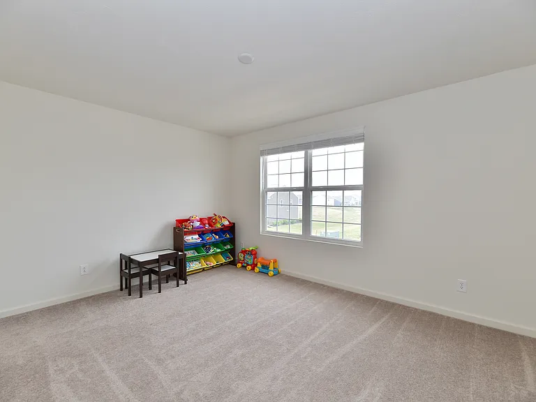 6013 Meadowview Dr — Photo 5