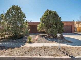 1876 Candela St, Santa Fe, NM 87505