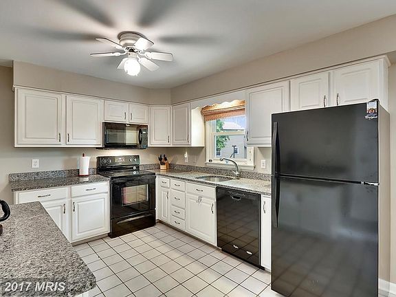 3rd image of 123 Pinecrest Dr