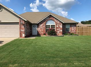 282 Jack Perry Dr, Centerton, AR 72719