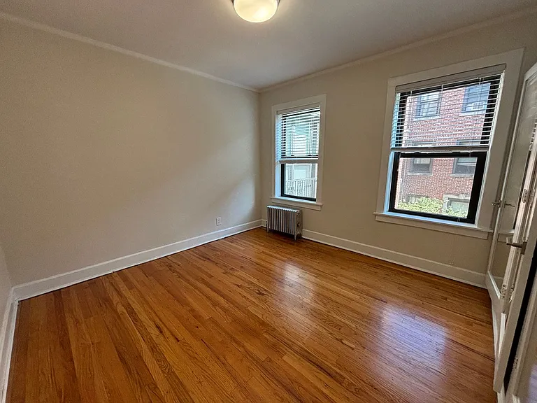 800-810 Michigan — Photo 21