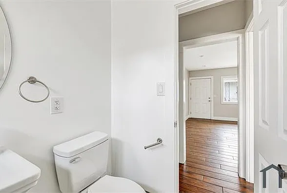 1 bed, $2,199 — Photo 3