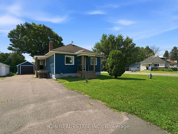 2nd image of 355 Joffre Ave