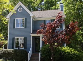 104 Cambrian Way E, Cary, NC 27511