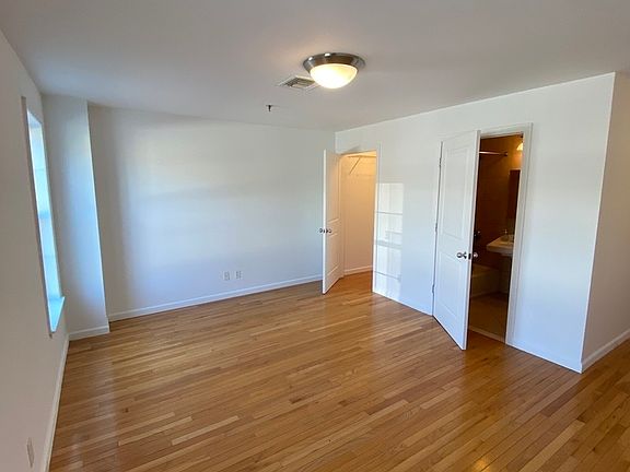 3rd image of 291 President St #6