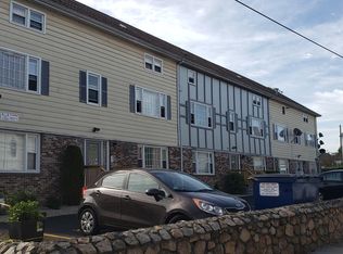 6 Carver St #D, Fall River, MA 02721