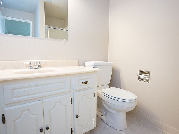 3rd image of 7205 NE 55th Ave