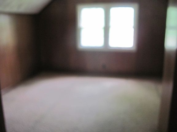 3rd image of 233 W Vine St