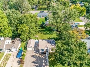 8445 Nicollet Ave S, Bloomington, MN 55420
