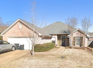 222 Camelot Way, Brandon, MS 39047