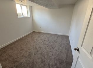 3780 W Moreland Cir, West Jordan, UT 84084