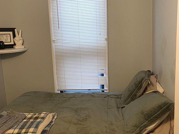 5th image of 1514 N Wieland St APT 2R