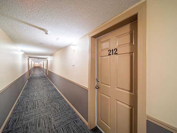 4th image of 40 Summerwood Blvd #212