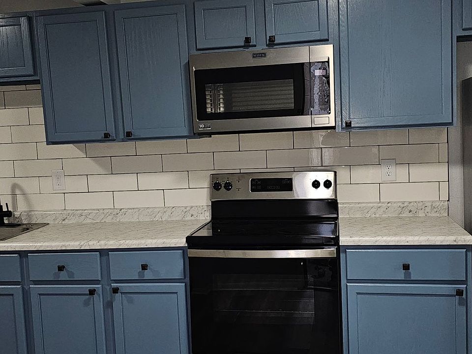 1st image of 1187 Simmons Ave APT 3