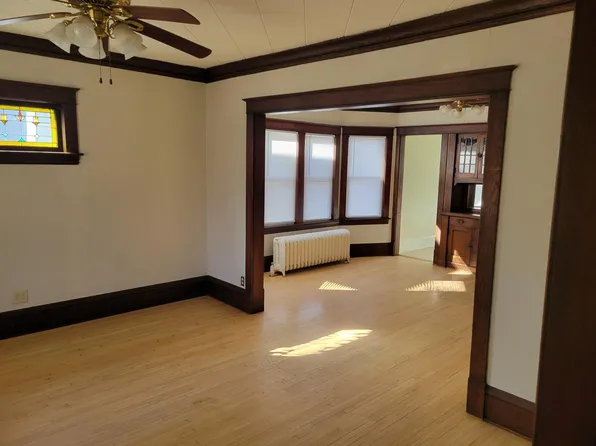1681 Van Buren Ave #1, Saint Paul, MN 55104