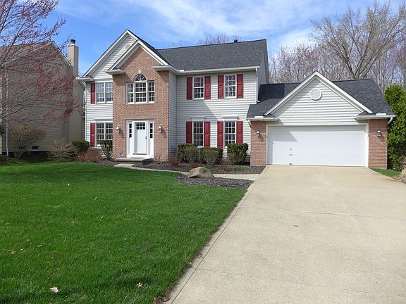 2nd image of 20038 Abigail Ln