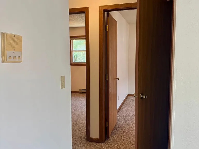 927 Briar Ln — Photo 36
