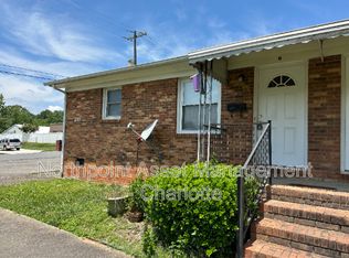 210 Maple Dr APT 7, Mount Holly, NC 28120