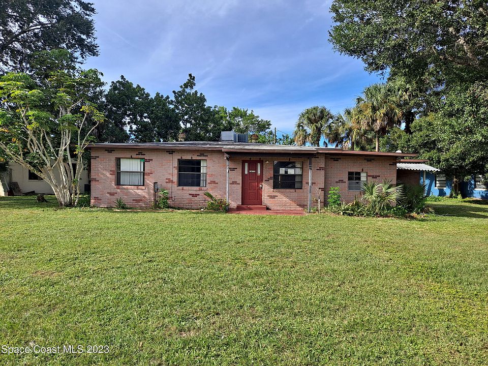 1st image of 745 Bonnie Cir