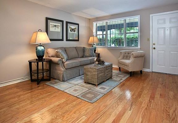 2nd image of 59 Kennedy Dr